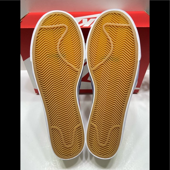 NEW Nike Court Legacy Tie Dye Women’s Sneakers Multicolor Size 7, 7.5, 8.5 - Picture 5 of 10